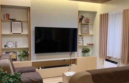 San Lorenzo Condo | Witness the City From a New Perspective