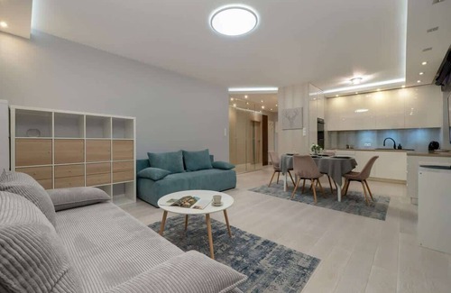 Gdynia Apartment | Wittekówny 6 | Spacious Apartment | Parking | Bath