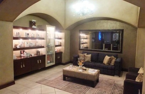 Kempton Park AH House | Witwater Guest House