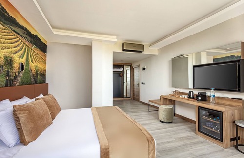 Elmali House | Wiyana Wanda