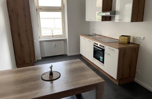 Brandenburg an der Havel Apartment | Wohnen in Loriots Wasserstadt mit Kamin+netflix