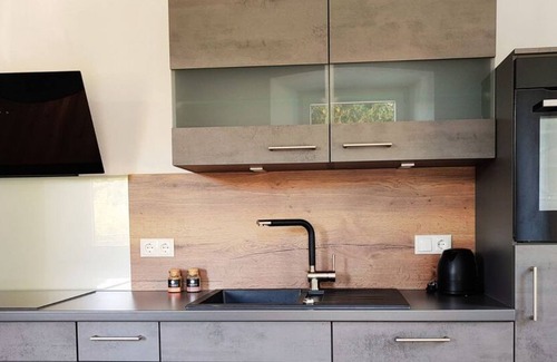 Bremm Apartment | Wohnung 1: Mosel-blick Charme & Komfort - Altes Winzerhaus am Calmont