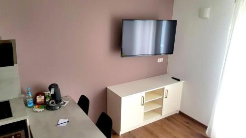 Neckarwestheim Apartment | Wohnung in Neckarwestheim