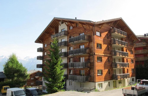 Saint-Pierre-de-Clages Apartment | Wohnung TRABANTA NEND210 SKI IN AND SKI OUT