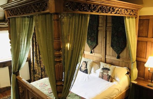 Bainton House | Wolds Village