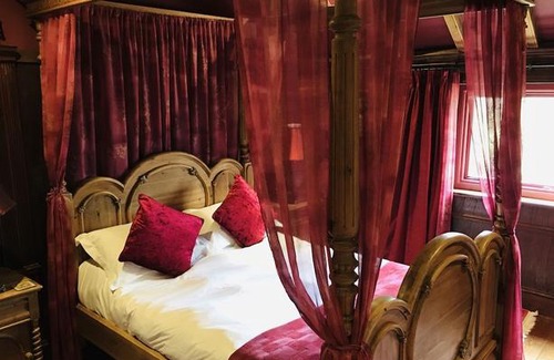 Bainton House | Wolds Village