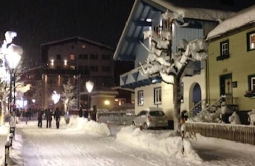 Sankt Anton am Arlberg Apartment | Wonderful Sankt Anton ski apartment. 3min walk to all main lifts/ski school