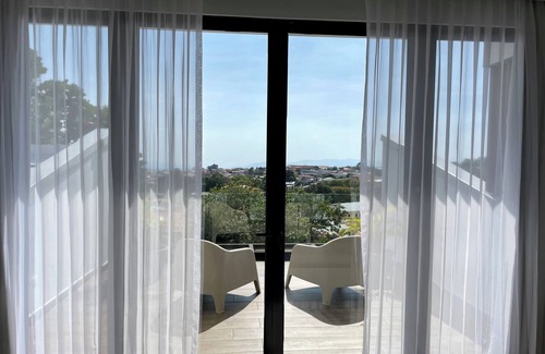 Limon barrio House | Wonderful 2-bedroom house with pool in Heredia Centro