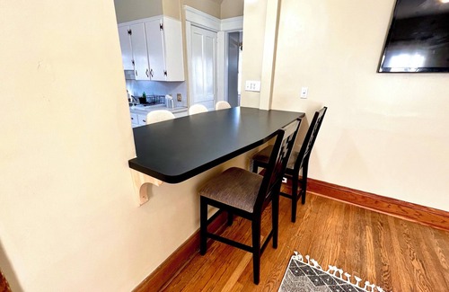 Cortland House | Wonderful 5-bedroom house steps from downtown and SUNY Cortland!