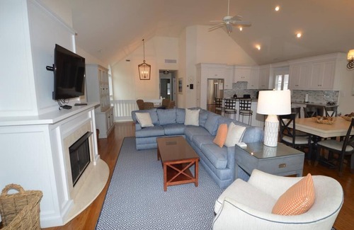 Avalon House | Wonderful Avalon NJ vacation rental home. Recent updates throughout. Convenient to the beach and downtown shops and restaurants.