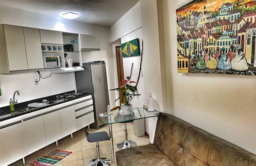 Rio Vermelho Condo | Wonderful beach view 1 bed apt incredible location AC GYM POOl WiFi car garage.