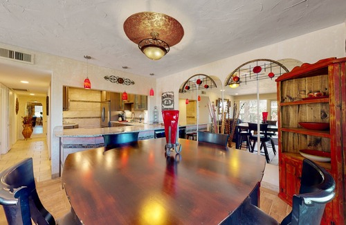 Carefree Condo | Wonderful condo with pool, fireplace, W/D, & grill - golf nearby