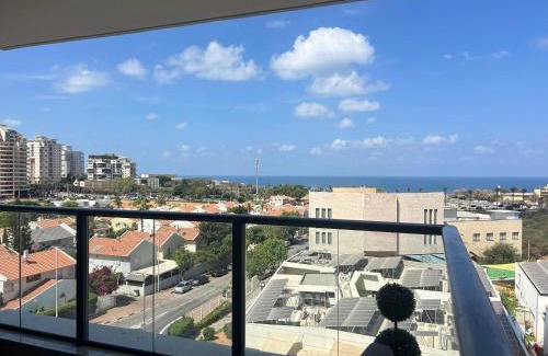 Netanya Apartment | Wonderful Flat - Seaview Apartment 4BDR
