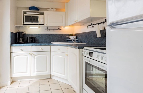Creances House | Wonderful private villa for 2 people with WIFI and pets allowed