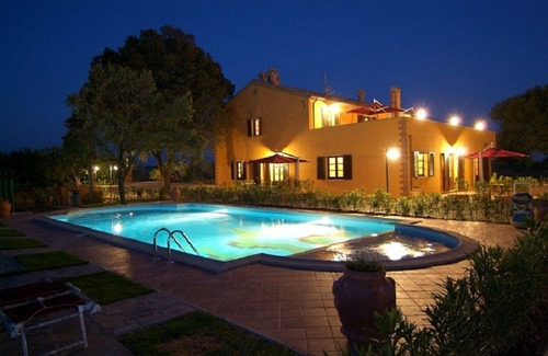 Rosignano Marittimo House | Wonderful apartment with pool on the etruscan coast, only 3km far from the beach