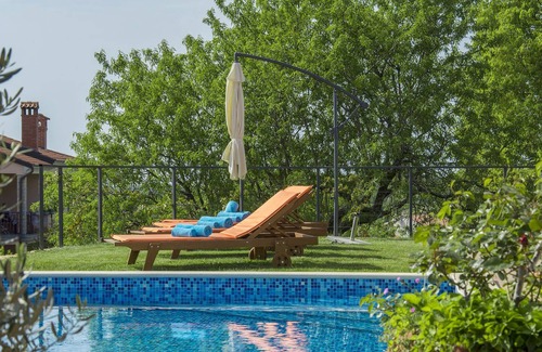 Rovinjsko Selo Cottage | Wonderful, modern villa with pool, whirlpool and garden, near Rovinj