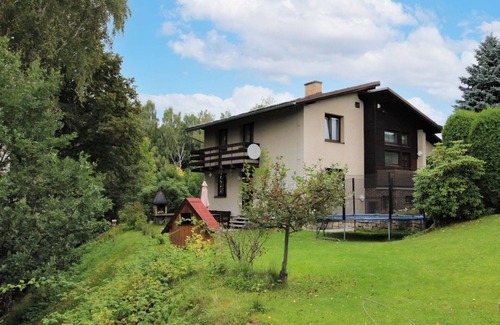 Desna House | Wonderful private villa for 8 people with WIFI, TV, terrace, pets allowed and panoramic view