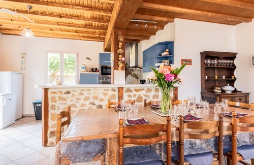 (le) Mesnil Hue House | Wonderful private villa for 8 people with WIFI, TV and terrace
