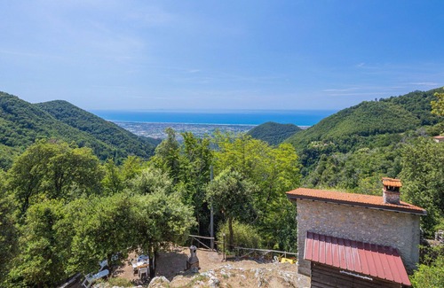 Stazzema House | Wonderful private villa for 4 guests