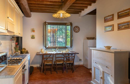 Montevarchi Villa | Wonderful private villa with WIFI, private pool, TV, balcony, pets allowed and panoramic view