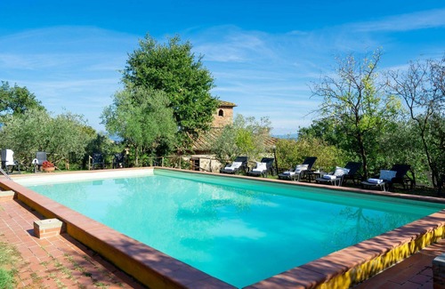 Montevarchi Villa | Wonderful private villa with WIFI, private pool, TV, balcony, pets allowed and panoramic view