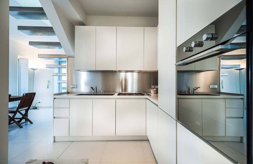 Torregrotta Villa | Wonderful private villa for 5 people with hot tub, WIFI, A/C, TV, terrace and panoramic view