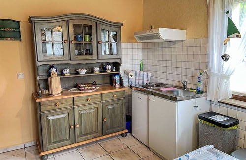 Gristow House | Wonderful private villa for 4 people with WIFI, TV and terrace