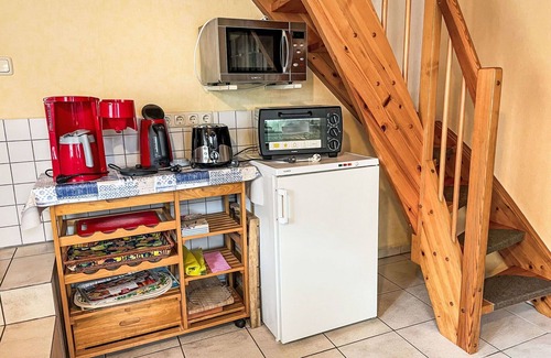 Gristow House | Wonderful private villa for 4 people with WIFI, TV and terrace