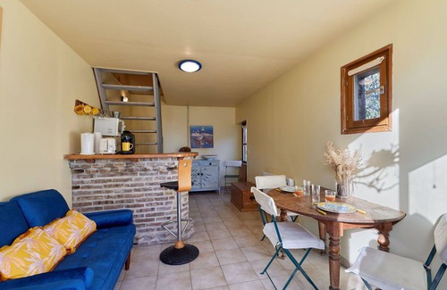 Vatteville La Rue House | Wonderful private villa for 9 guests with WIFI, private pool, TV and pets allowed