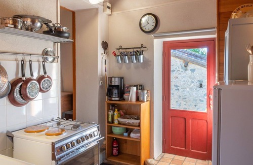 Chiddes House | Wonderful private villa for 4 people with WIFI, TV, terrace and pets allowed