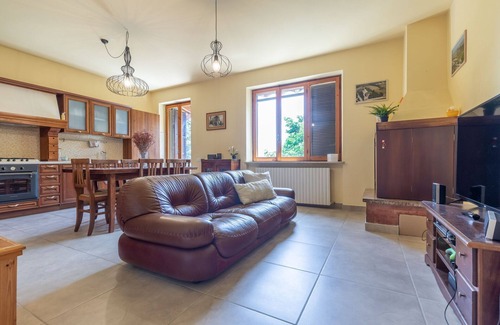 Urbisaglia House | Wonderful private villa for 7 guests with private pool, WIFI, TV, patio and panoramic view