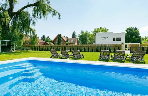 Balatonkeresztur House | Wonderful private villa for 12 people with WIFI, A/C, private pool, TV and terrace