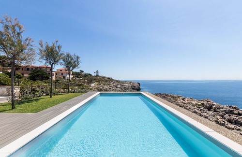 Plemmirio Villa | Wonderful private villa with A/C, private pool, WIFI, TV, patio, panoramic view, close to Syracuse