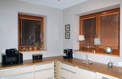 Wieliczka House | Wonderful private villa for 7 guests with WIFI, hot tub, TV, terrace and parking