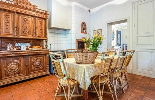 Plage d'Argeles Villa | Wonderful private villa for 16 people with private pool, WIFI, TV, patio and pets allowed