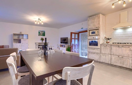 Jadreski House | Wonderful private villa for 6 people with private pool, WIFI, A/C, TV, terrace and pets allowed
