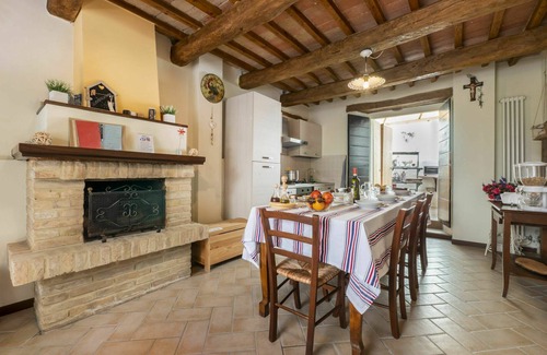 Casinina House | Wonderful private villa with private pool, WIFI, hot tub, TV, pets allowed and panoramic view