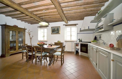 Pieve di Compito Villa | Wonderful private villa for 7 guests with private pool, WIFI, A/C, TV and patio, close to Lucca