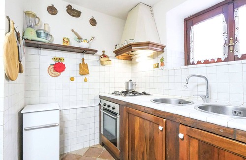 Montieri House | Wonderful private villa for 8 people with WIFI, TV, patio and pets allowed