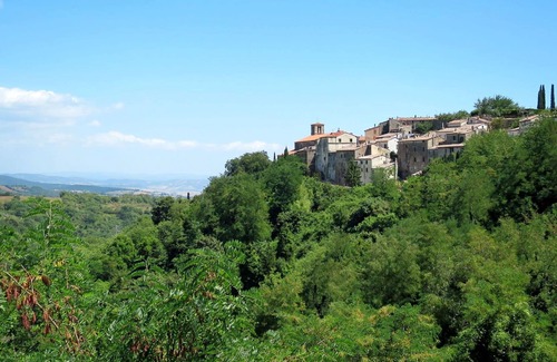 Scansano House | Wonderful private villa with WIFI, private pool, TV, patio, pets allowed, panoramic view and par...