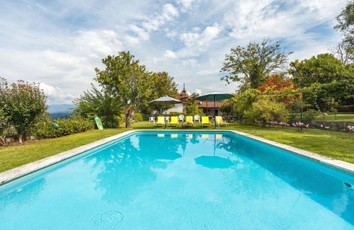 Gondufe Villa | Wonderful private villa for 10 guests with pool, WIFI, TV and terrace