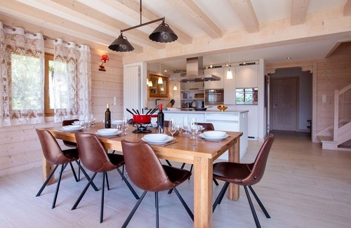 Chesieres House | Wonderful private villa for 8 people with WIFI, TV and terrace