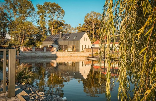 Dolni Laz House | Wonderful private villa for 10 guests with WIFI, hot tub, TV, terrace and pets allowed