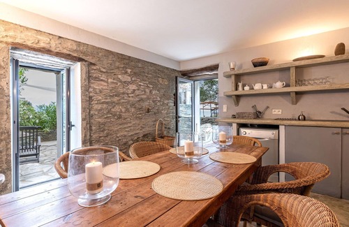 Nonza House | Wonderful private villa for 6 guests with WIFI, A/C, TV, terrace and pets allowed