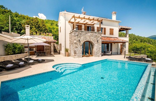 Opatija Villa | Wonderful private villa for 8 people with WIFI, private pool, A/C, TV, terrace and parking