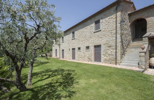 Camucia Villa | Wonderful private villa for 13 guests with private pool, A/C, WIFI, TV, terrace and panoramic view