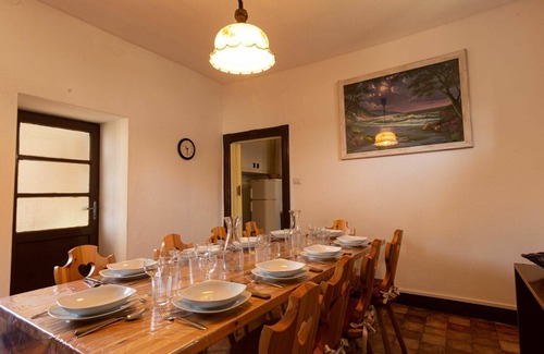 Cremia House | Wonderful private villa for 10 people with WIFI, TV, terrace and pets allowed