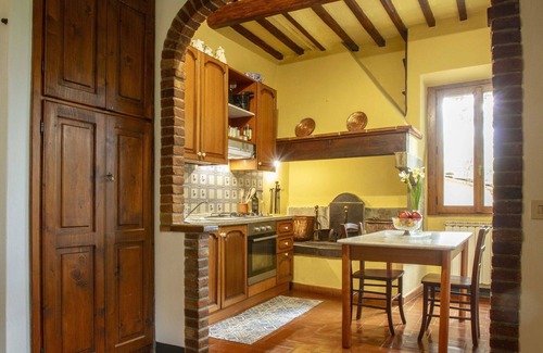 Porrena Villa | Wonderful private villa with WIFI, private pool, TV, patio, pets allowed and panoramic view