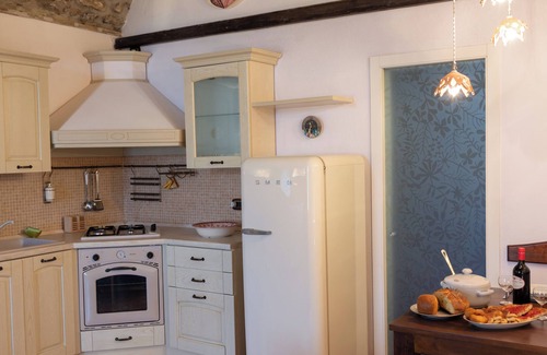 Pomarico Apartment | Wonderful studio apartment in quiet area but a few kilometers from Matera.