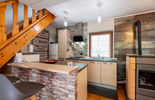 Barche House | Wonderful villa for 5 guests with WIFI, TV, patio and pets allowed